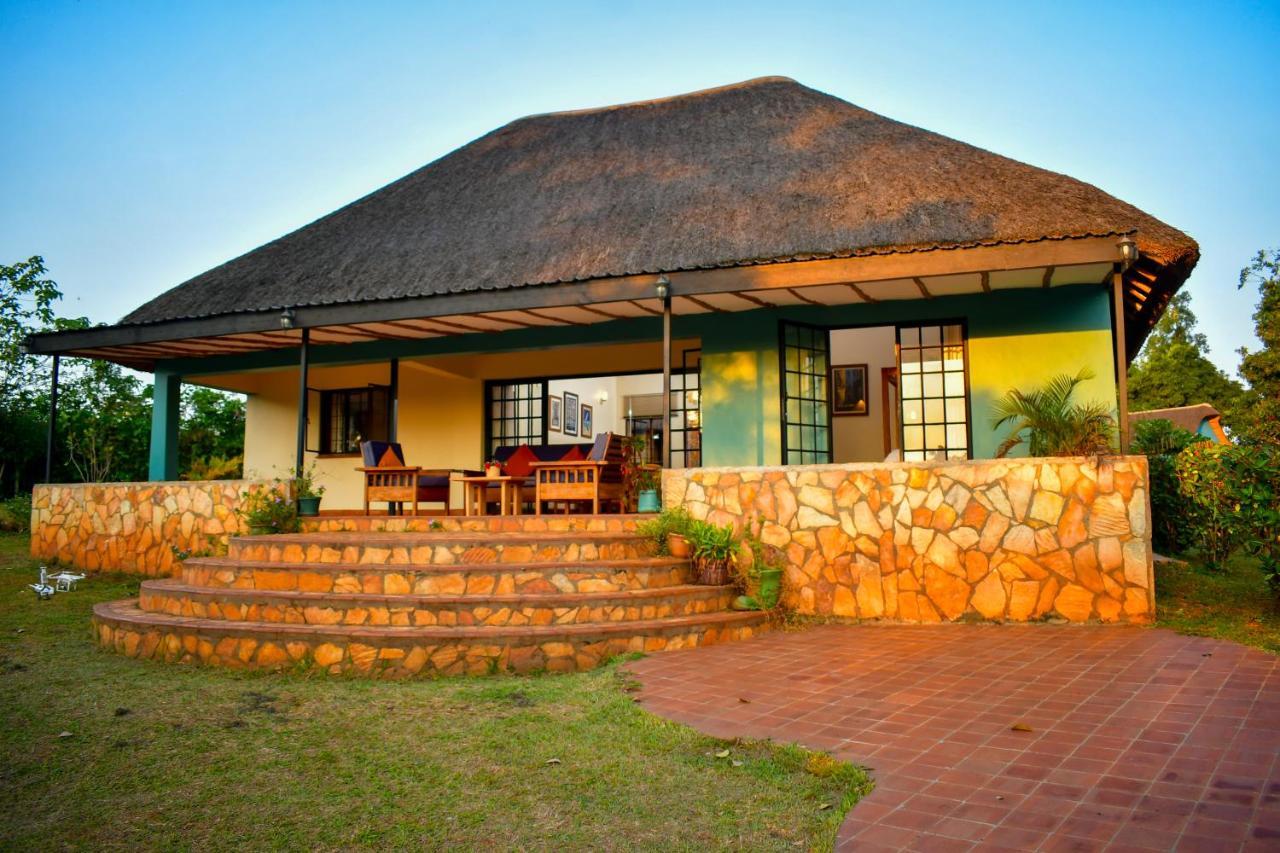 Villa Buyala Bliss On The Nile Jinja Exterior foto
