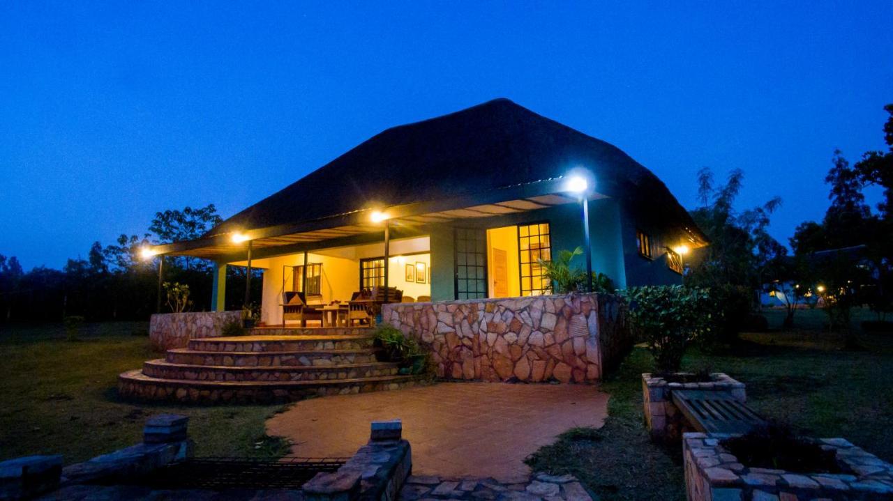 Villa Buyala Bliss On The Nile Jinja Exterior foto